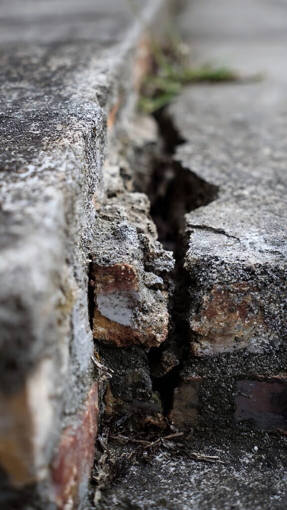 Slab leaks in concrete